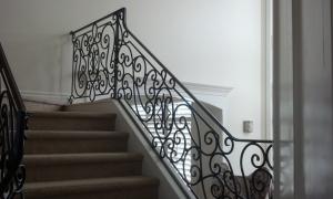 INTERIOR RAILINGS